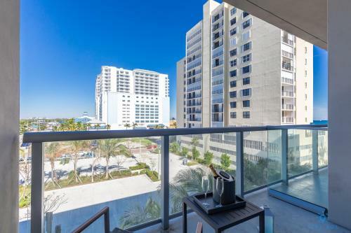 Costa Hollywood Beachfront Rooftop Pool