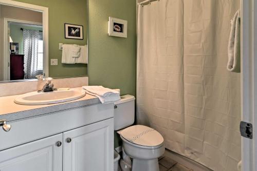 Holmes Beach Home With Pool And Hot Tub, Walk To Beach!