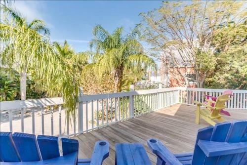 North Beach Island Tree House Villa