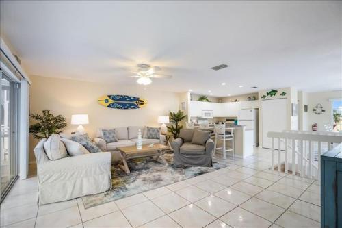 Blue Coconut Bungalow Home