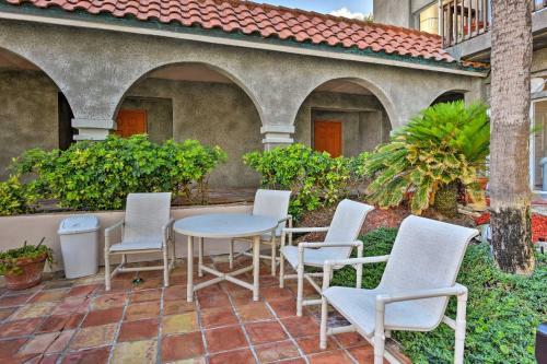 Apartamento Beachfront Indialantic Home - Pool And Ocean View!