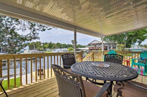 Homosassa Riverfront Home With Boat Ramp And Docking