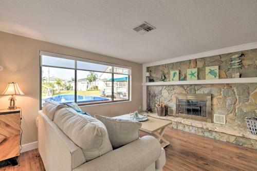 Canalfront Home With Dock And Access To Gulf Of Mexico