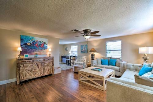 Canalfront Home With Dock And Access To Gulf Of Mexico