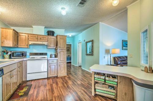 Anglers Getaway Riverfront Home With Boat Dock