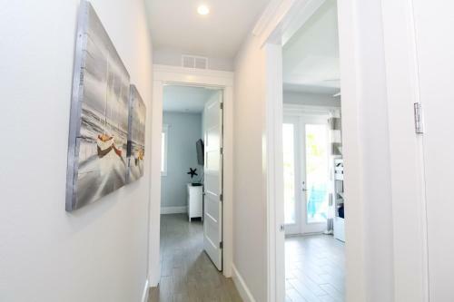 Day Break Bungalow By Ami Locals