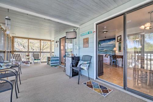 Serene Canal Front Home With Direct Gulf Access