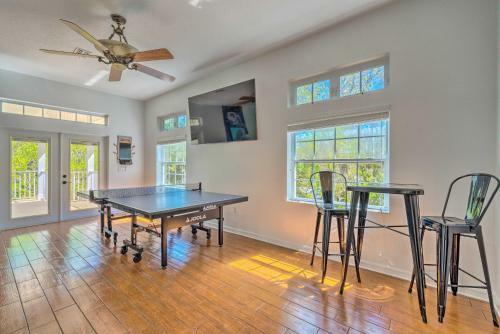 Tropical Canalfront Escape With Decks And Dock!