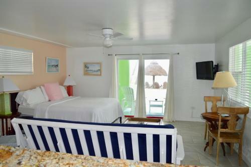 Hotel Drop Anchor