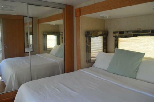 Hotel Drop Anchor
