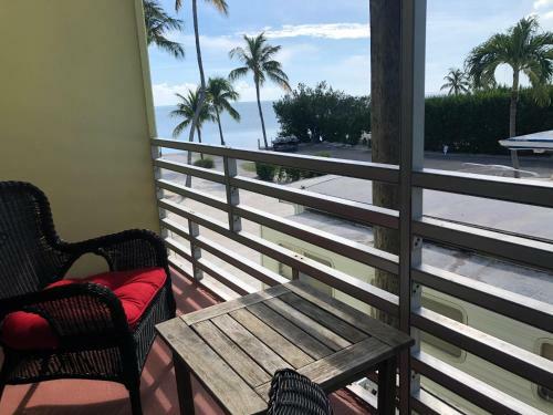 Hotel Drop Anchor