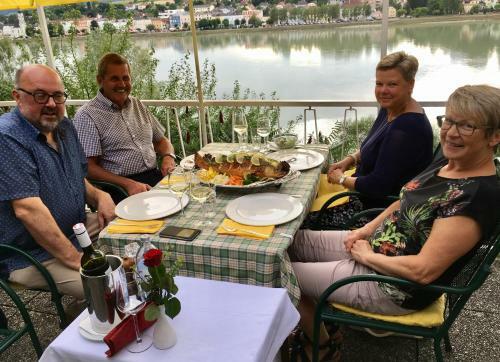 Hotel-restaurant Faustschl�ssl