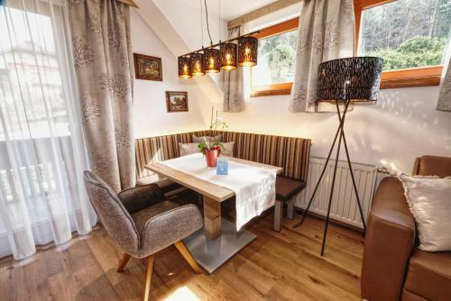 Apartamento Ferienhaus Holzer