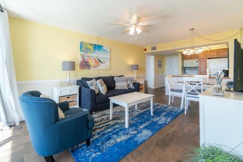 Condo 415