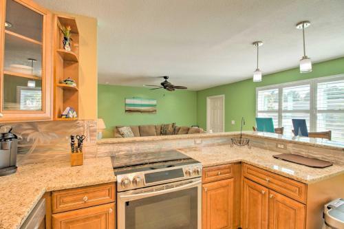 Jensen Beach Home With Patio And Beach Access!