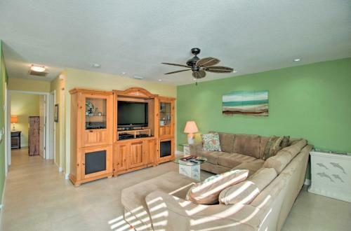Jensen Beach Home With Patio And Beach Access!