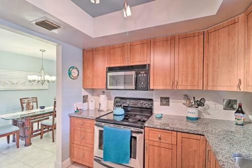 Jensen Beach Home With Pool Access-walk To Beach