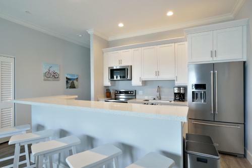 Upper Bayview South