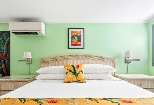 Apartamento Papa's Hideaway #3 - For Whom The Bell Tolls