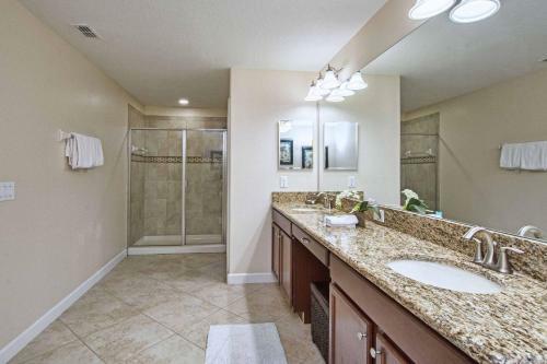 Villa Paradise Palms- 5 Bedroom Pool Home-3191pp