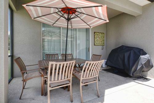 Villa Paradise Palms- 5 Bedroom Pool Home-3191pp