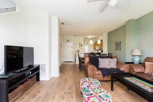 Comfortable Vacation Townhouse With Balcony Lb0967