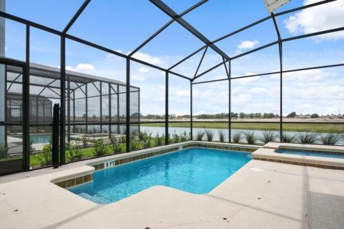 Contemporary D�cor Single Home With Private Pool Sl4773