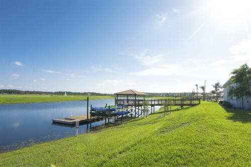 Contemporary D�cor Single Home With Private Pool Sl4773