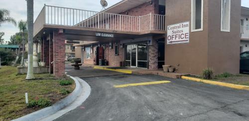 Central Motel