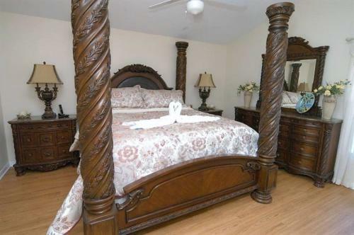 Gorgeous 4 Bedroom 3 Bath Pool Home In Cumbrian Lakes