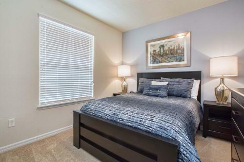 Windsor-5 Bed Townhouse W/splashpool-3811ww