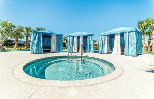 Windsor-5 Bed Townhouse W/splashpool-3811ww