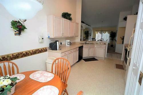 Lovely 4 Bedroom 2 Bath Pool Home