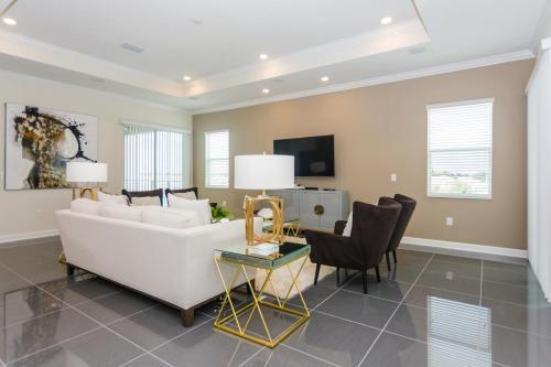 Top Deluxe Apartment At Storey Lake (262817)