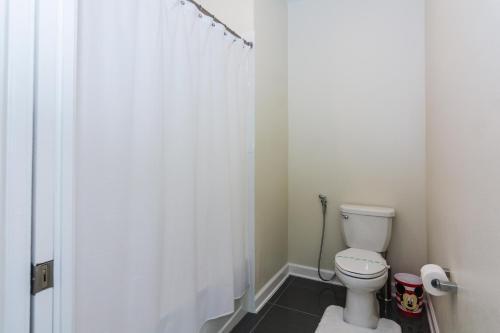 Top Deluxe Apartment At Storey Lake (262817)