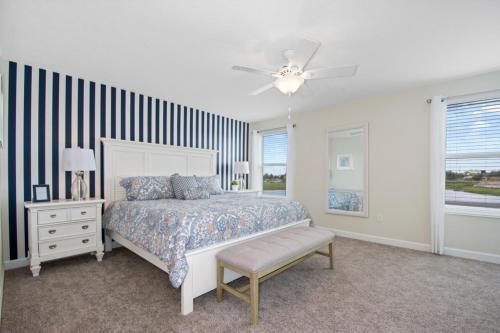 Villa 6 Bedroom, 4 Suites, 5 Minutes From Disney Parks