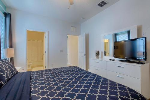 Villa 5 Bed Home At Bella Vida 347