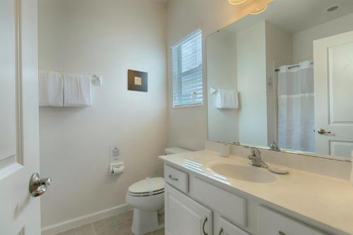 Villa 5 Bed Home At Bella Vida 347