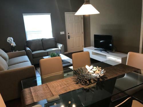 Comfortable New Town House Orlando
