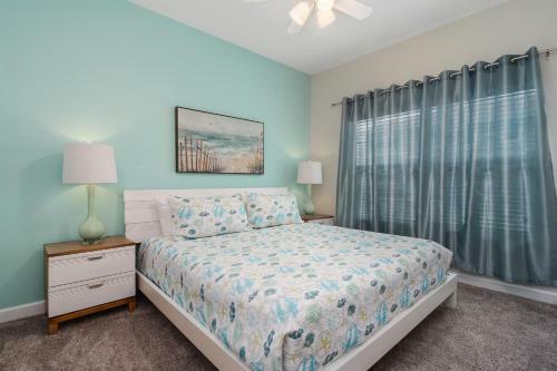 Four Bedrooms With Screen Poolstoreylake 4910