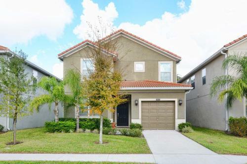 Paradise Palms- 5 Bedroom Pool Home-3116pp