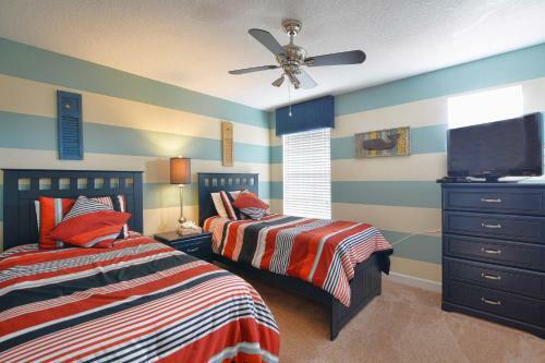 Paradise Palms- 5 Bedroom Pool Home-3116pp