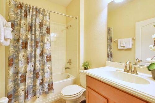 Paradise Palms- 5 Bedroom Pool Home-3116pp