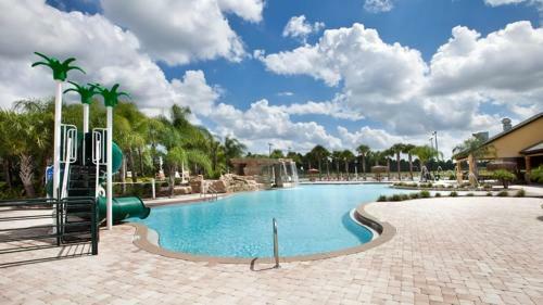 Paradise Palms- 5 Bedroom Pool Home-3116pp