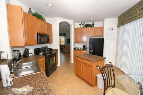 Villa 4 Bed Home At Veranda Palms 2526