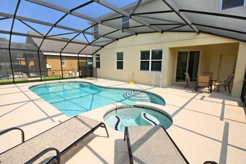 Villa 4 Bed Home At Veranda Palms 2526