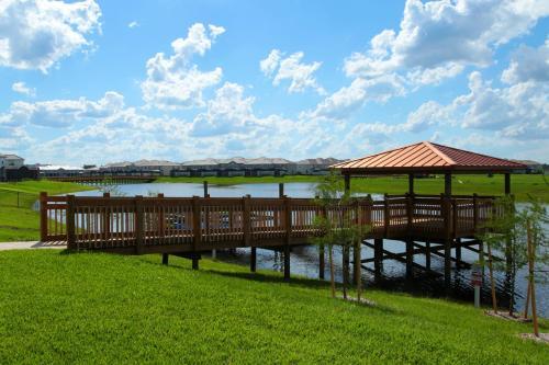 Four Bedrooms W/ Game & Pool 4900