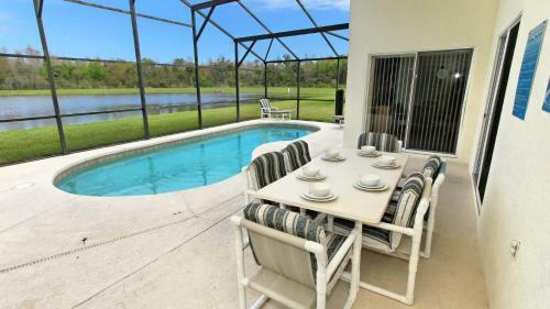 Jacaranda Villa