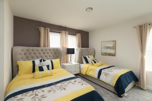 5 Bedroom Villa 10 Minutes From Disney