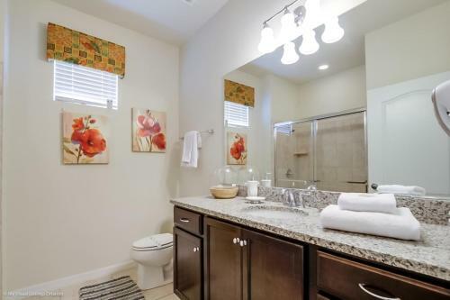 Villa Windsor At Westside - 8817md